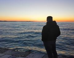 Suche gestandene Frau, die konsequent versohlen und einfühlsam auffangen kann